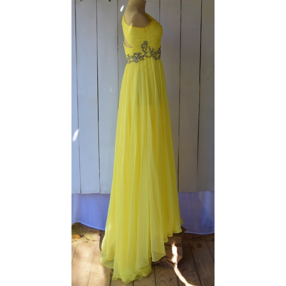 Yellow Sherri Hill Formal Dress with Train - Picture 3 of 8